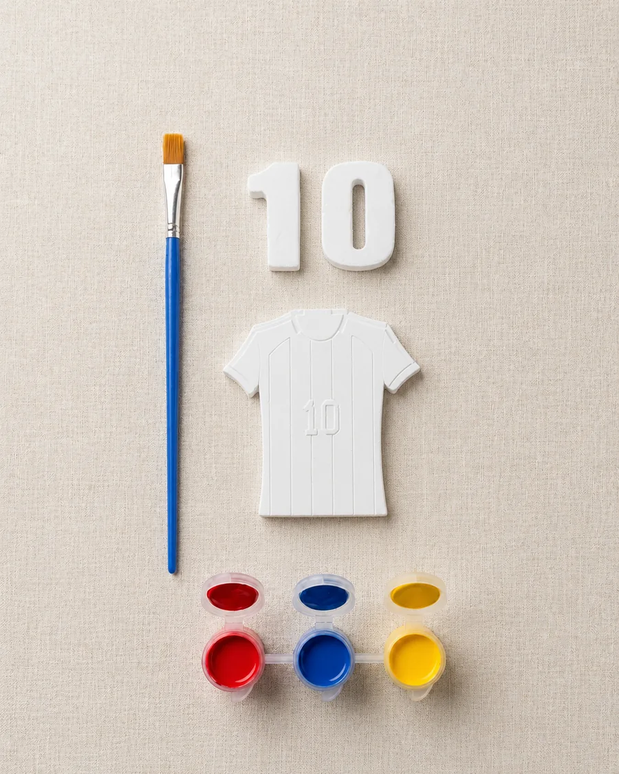Kit de camiseta y número diez de yeso, pincel y pinturas primarias
